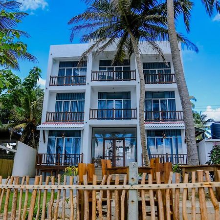 Shanora Beach Mirissa Exterior foto